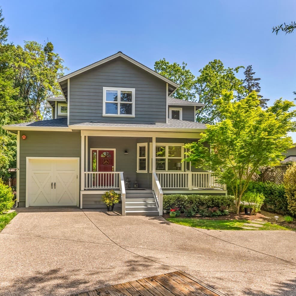 Creekside Cottage Home - Image 56