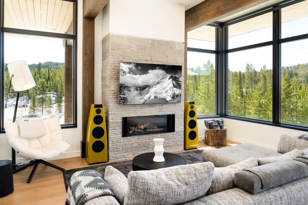 Rising Bull Home - Image 3