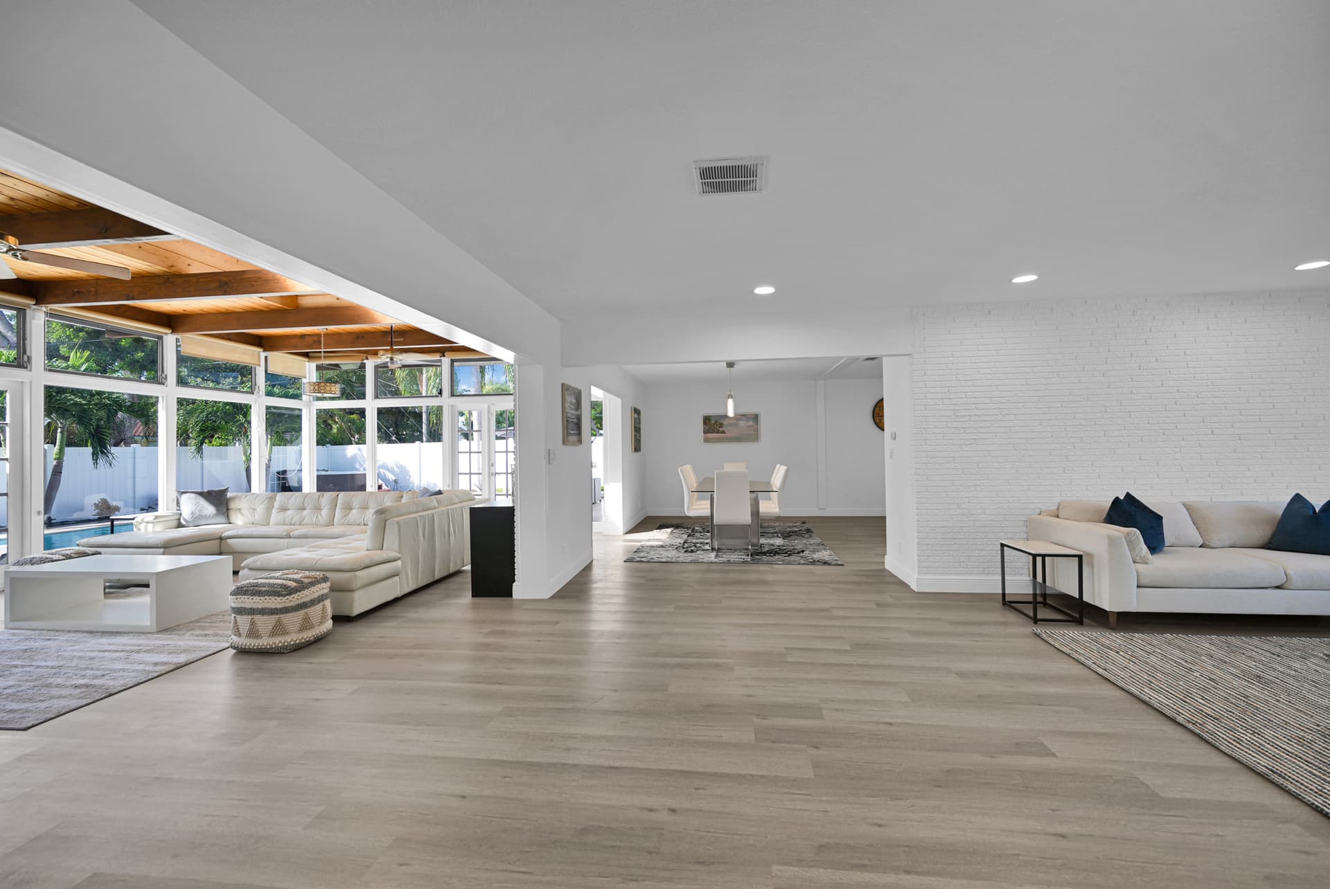 Rodman House - Image 18