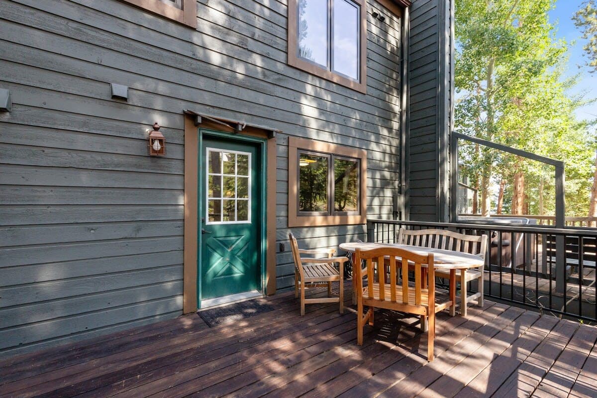 Peaks and Pines - Image 23