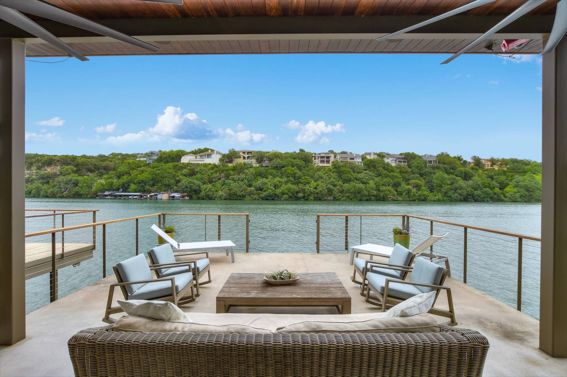 Lakeside on Lake Austin - Image 43