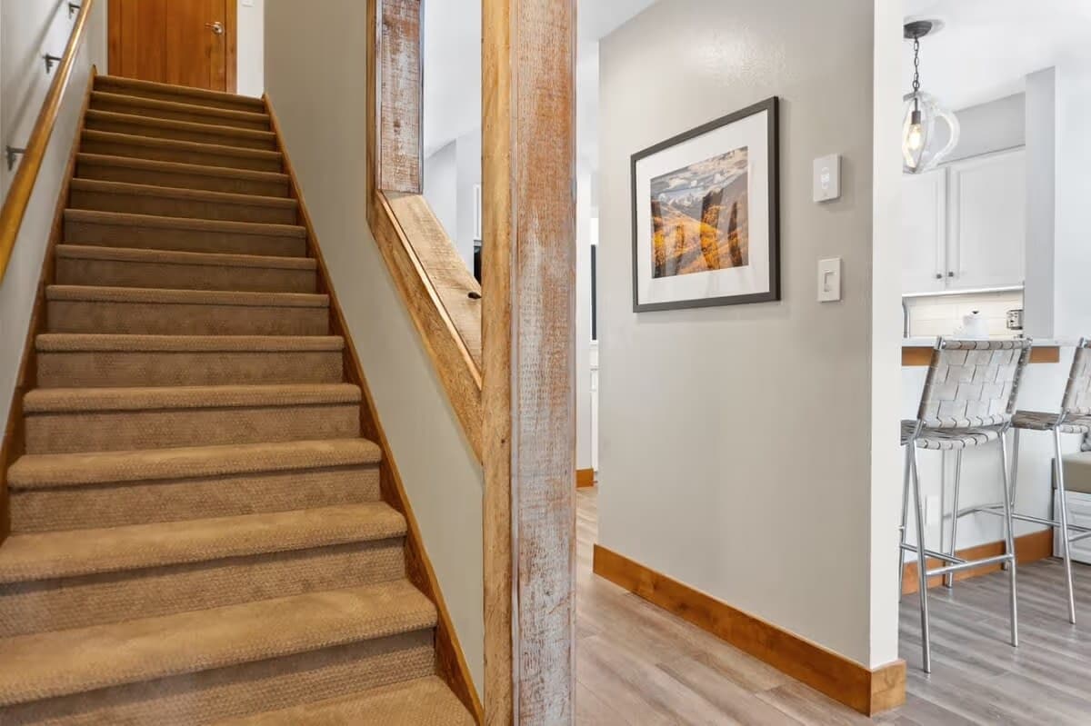 Gulchside Condo - Image 9