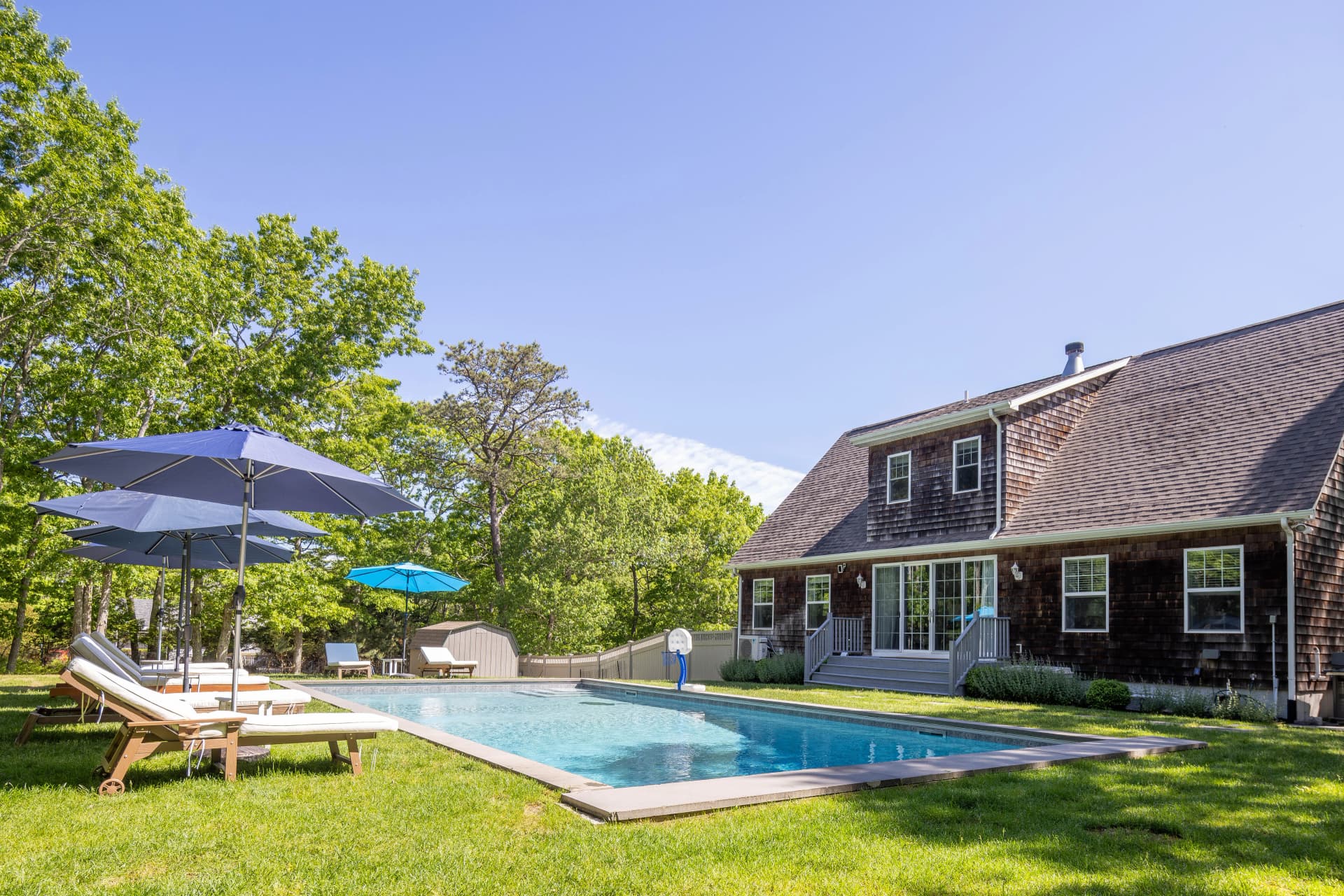 Seaside Cottage - Image 1