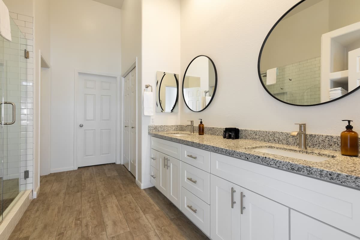 Eucalyptus - Image 11