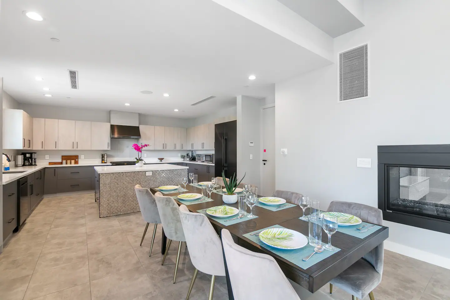 Opulent Haven - Image 9