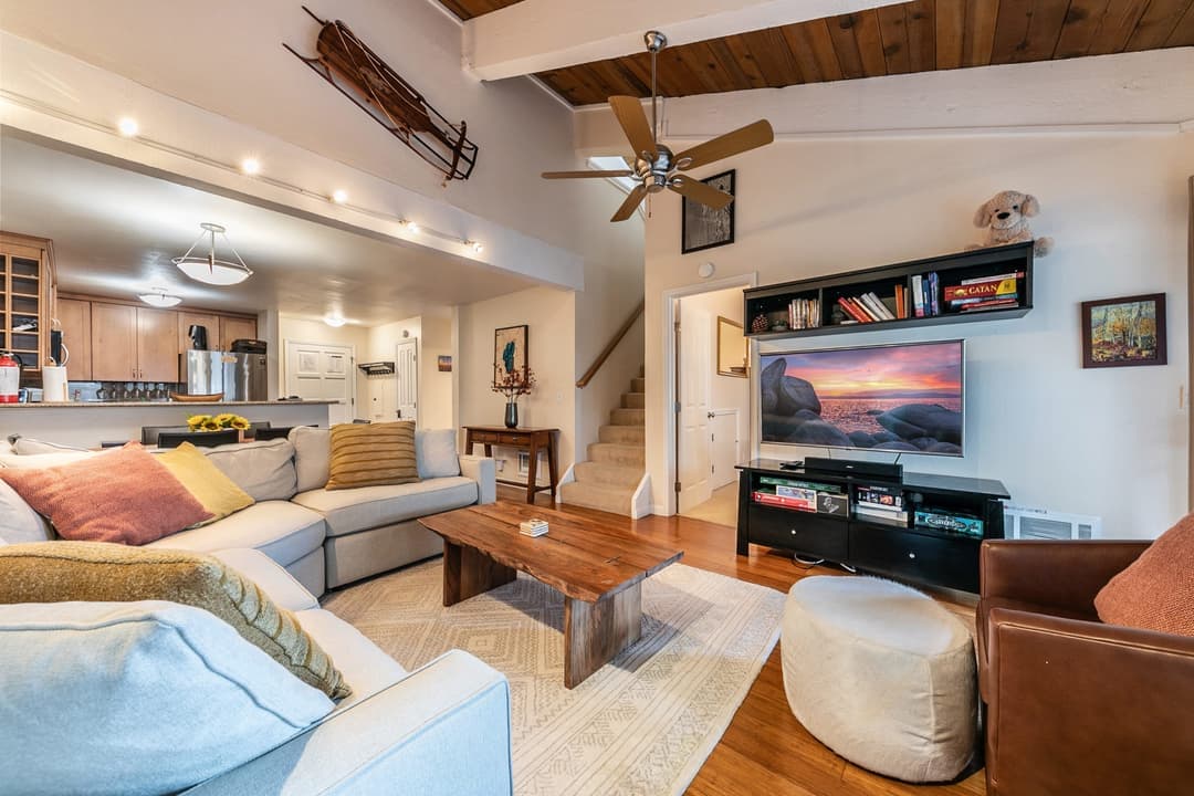 Scott Peak Lodge #46 - Image 9