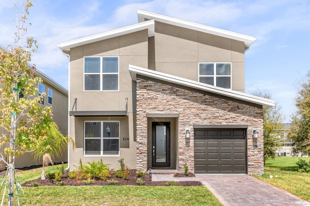 Contemporary Spa Haven - Image 38