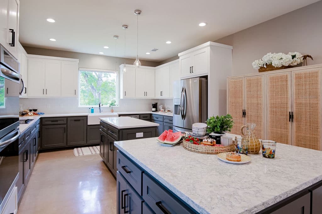 Wish You Were Here Place - Image 6