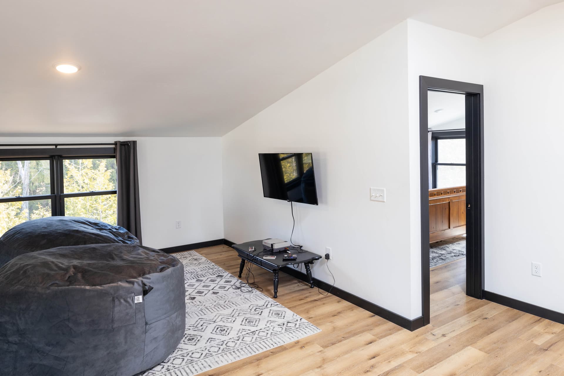 Flint Ridge - Image 24