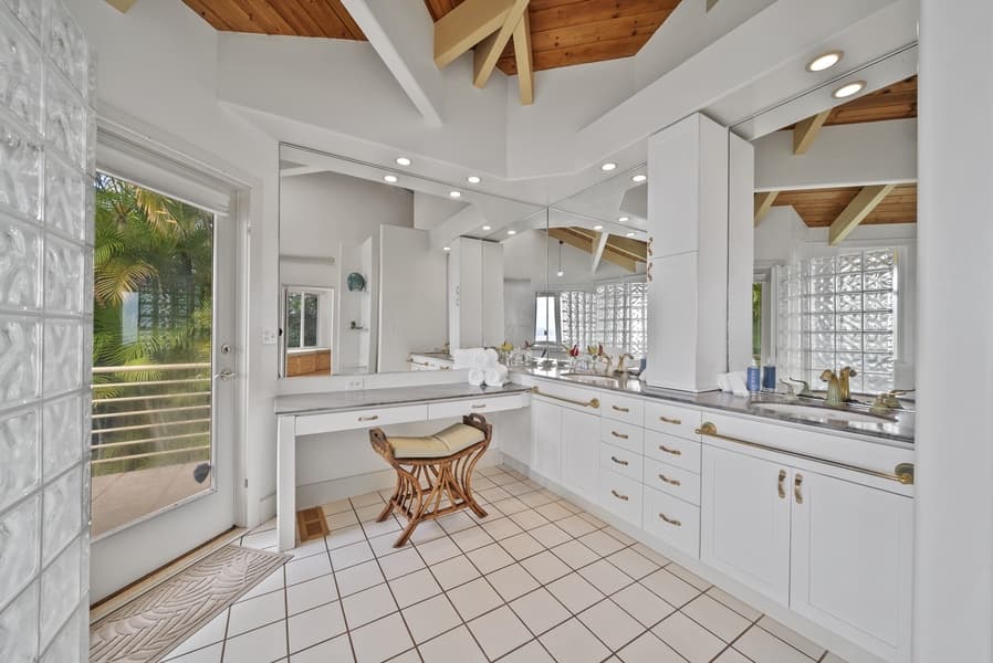 Ka Hale Hau'oli - Image 14