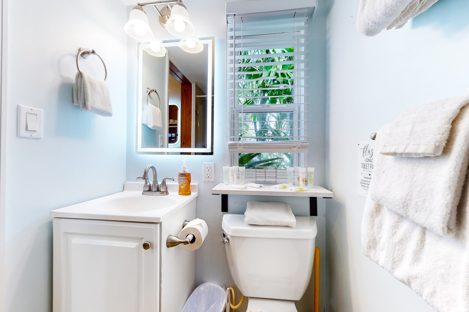 Papa's Hideaway - Image 19