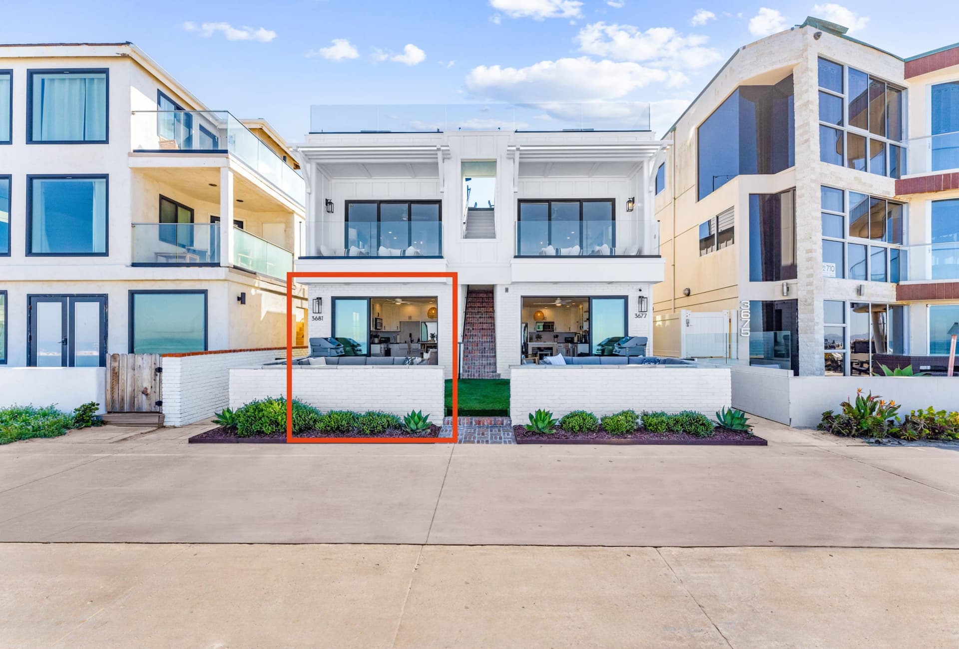 Luxury Oceanfront Left Unit - Image 5