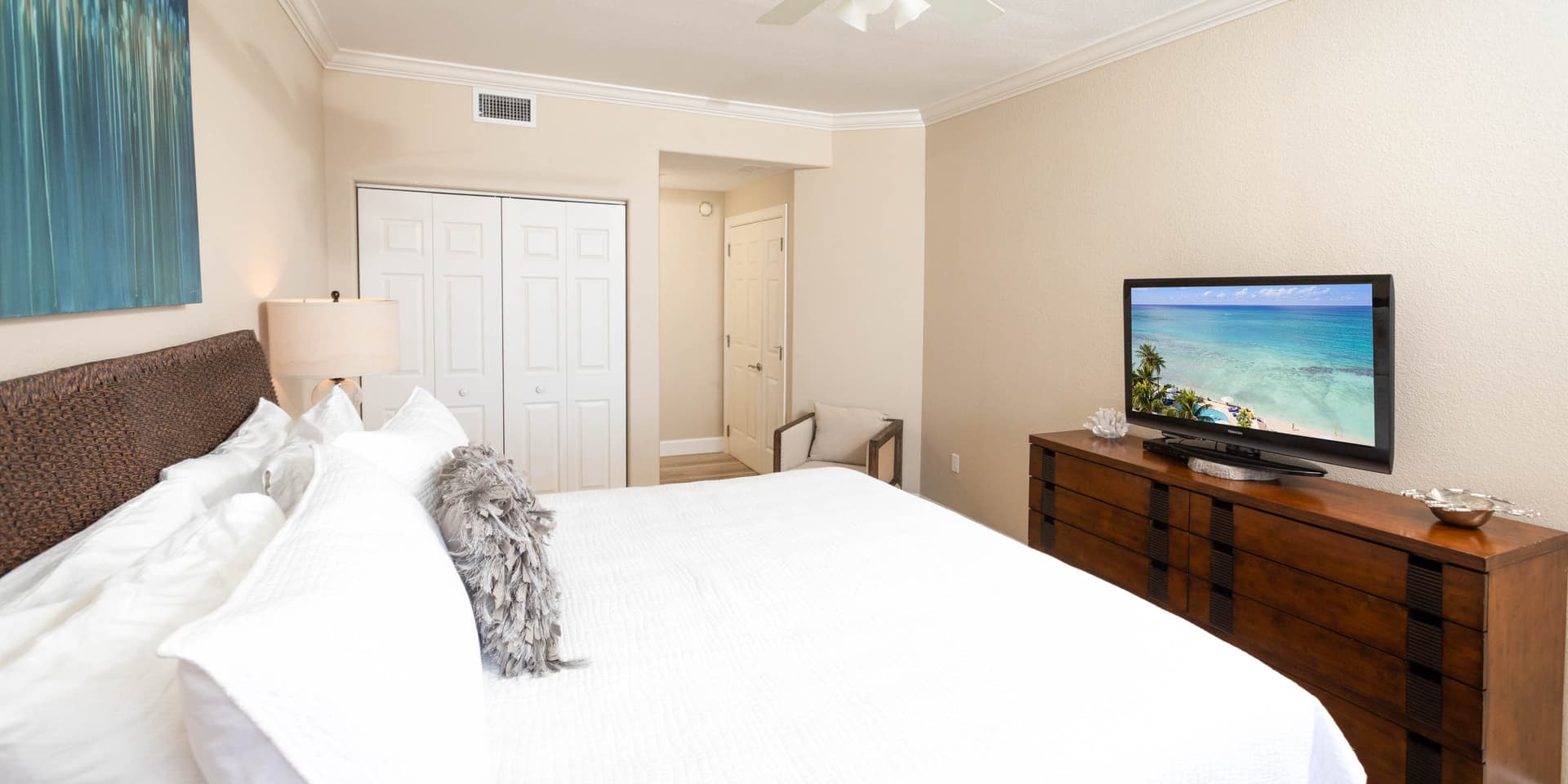 Oceanview Sky Haven - Image 12