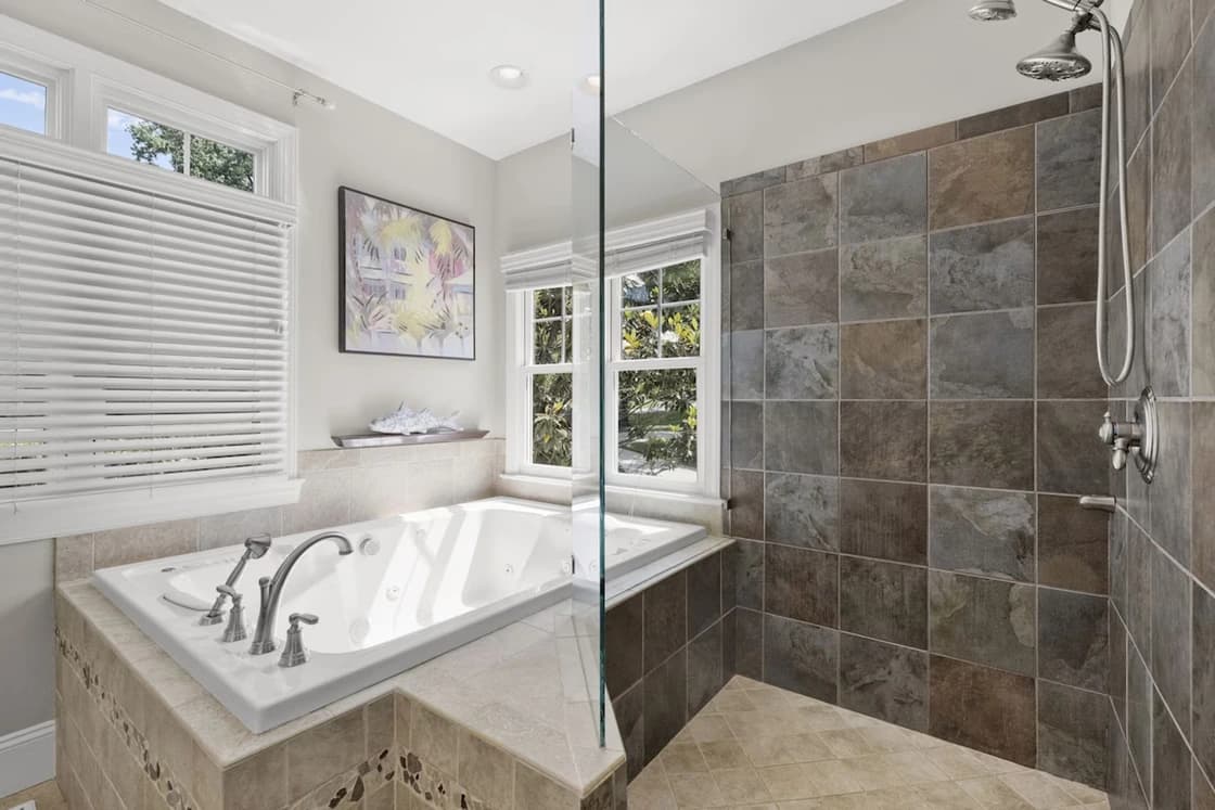 Making Waves - Image 18