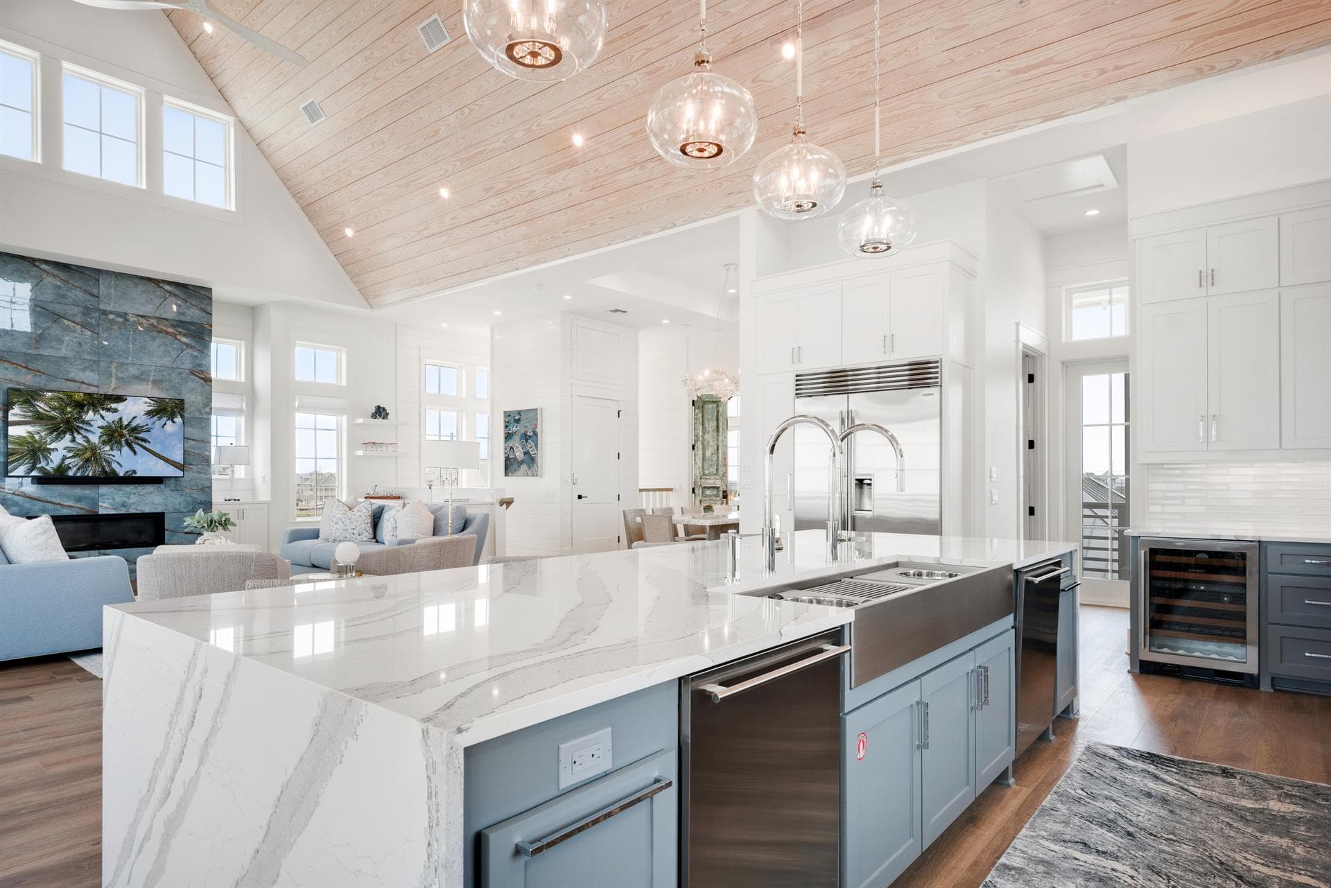 Always Breezy - Image 17