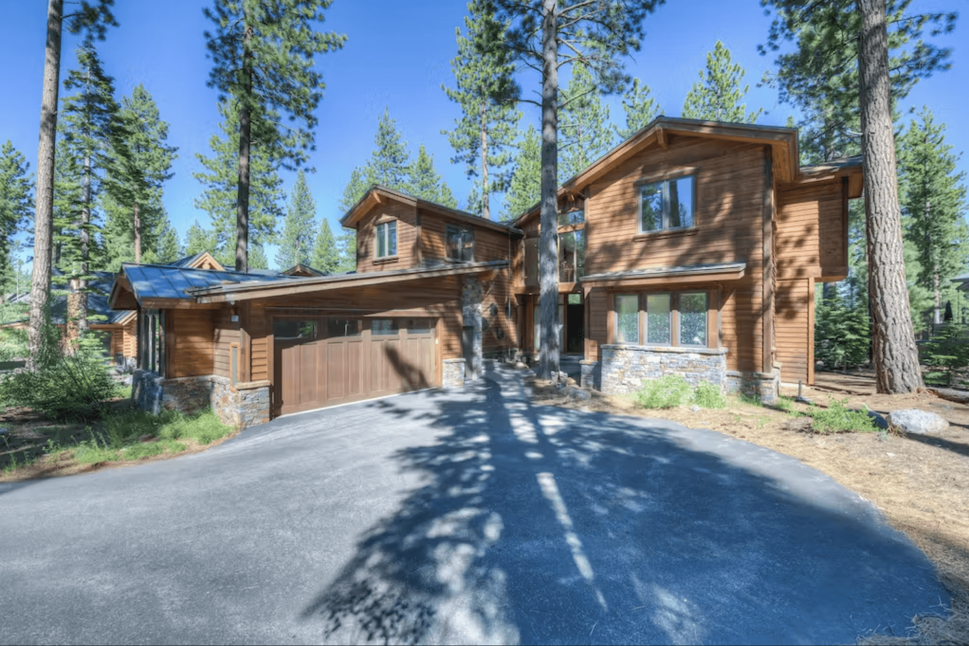 Sierra Vista House - Image 2