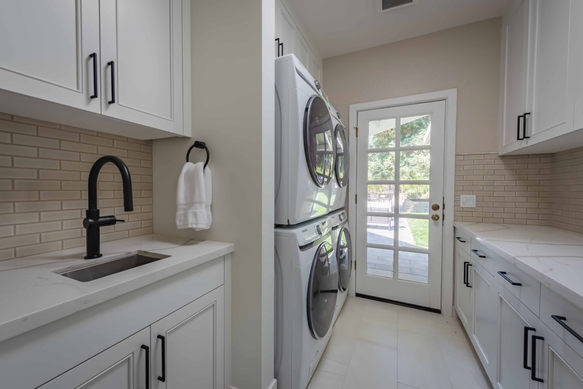 Arbor House - Image 43