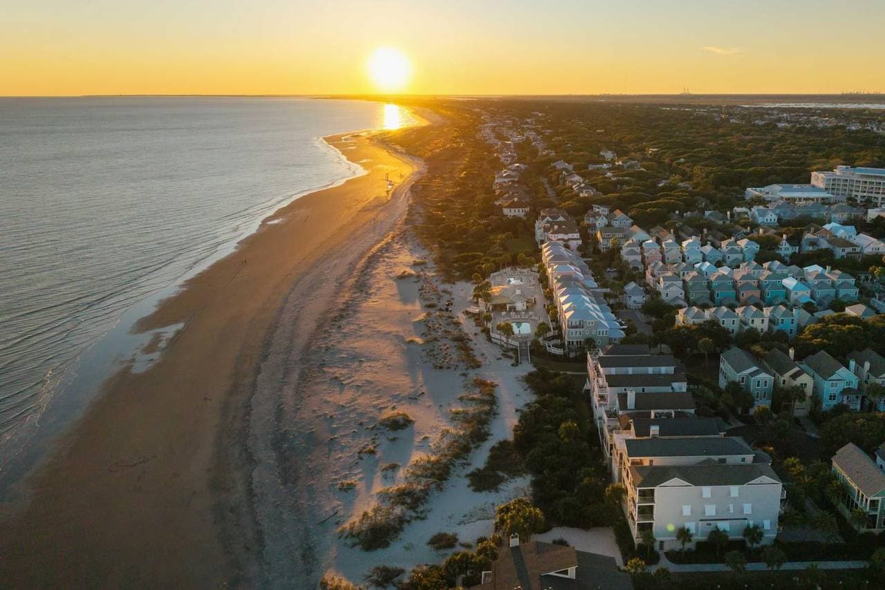 Grand Pavilion by the Sea - Image 75