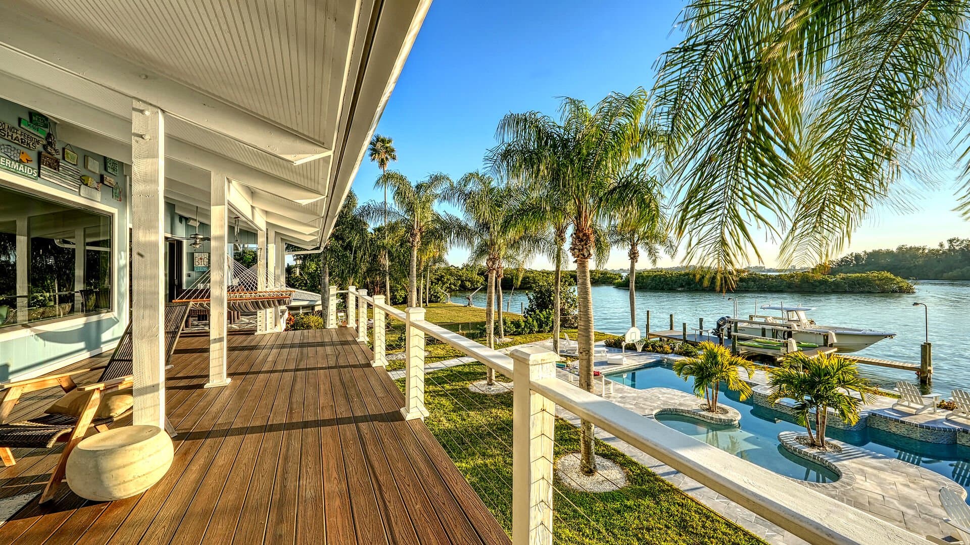 Pearl on the Bay - Image 33