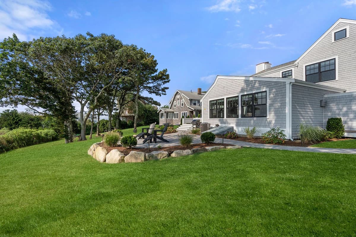 Summer House Too - Image 32