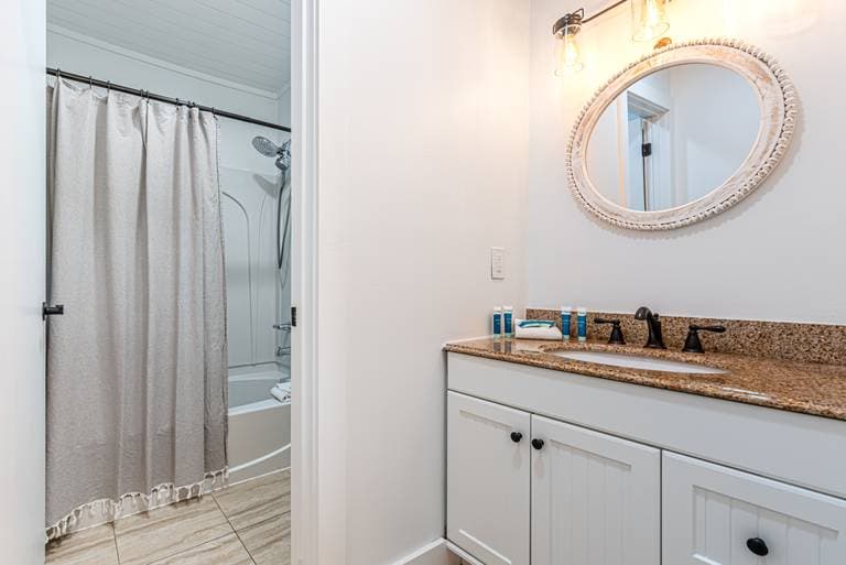 Bayou Townhome - Image 15