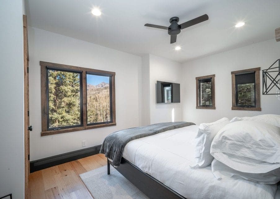 Winterleaf - Image 22