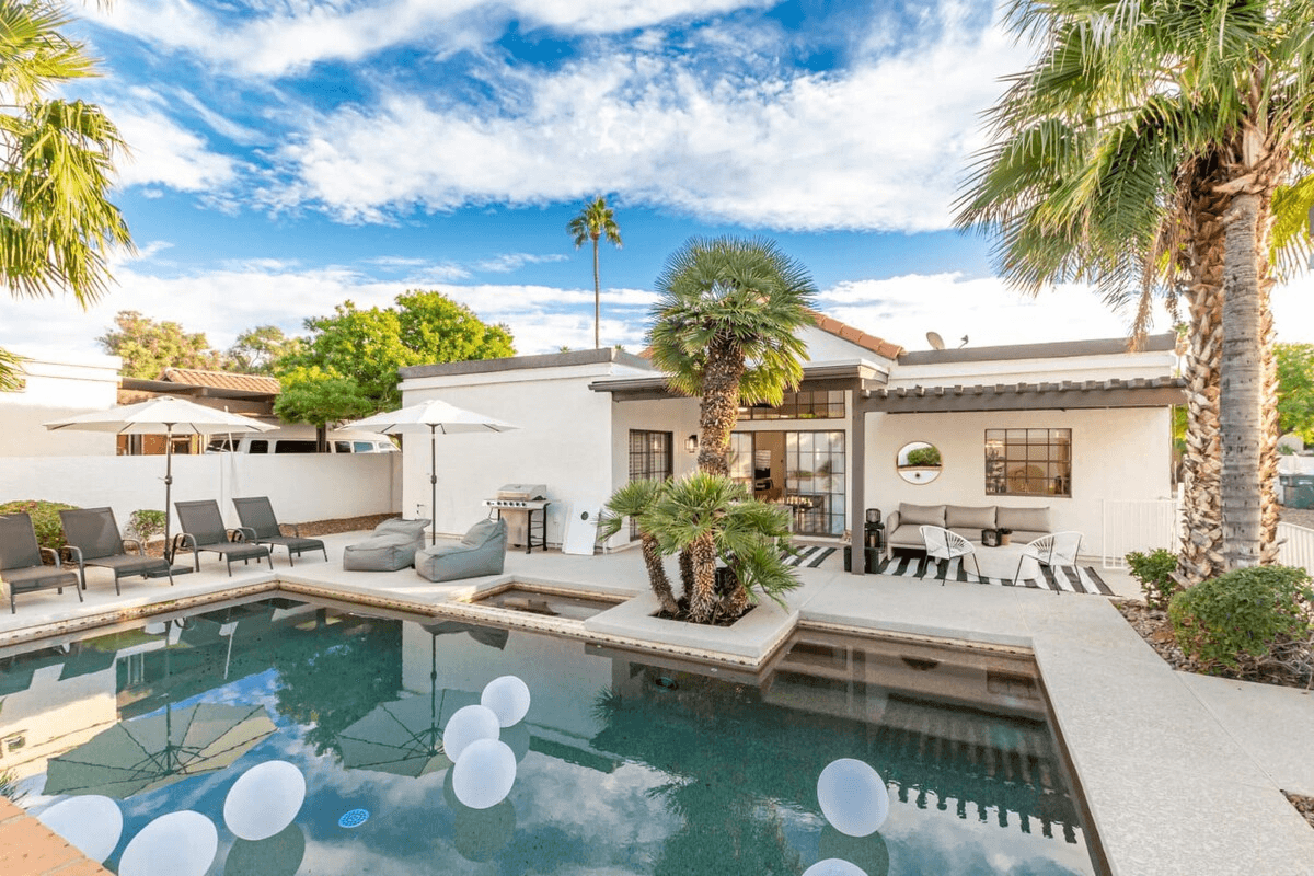 Modern Retreat - Image 1