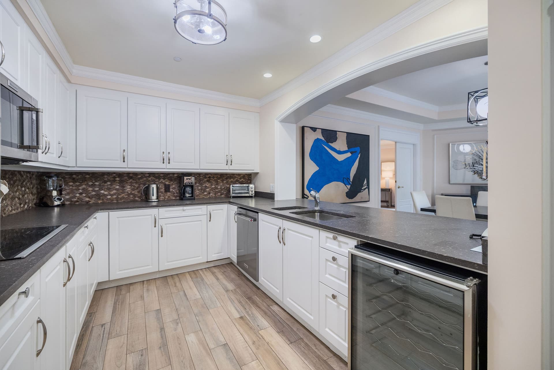 Ritz-Carlton Residence #201 - Image 7