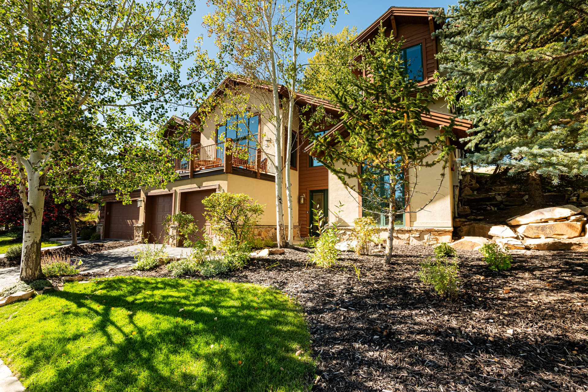 Estate at Gallivan Loop - Image 46