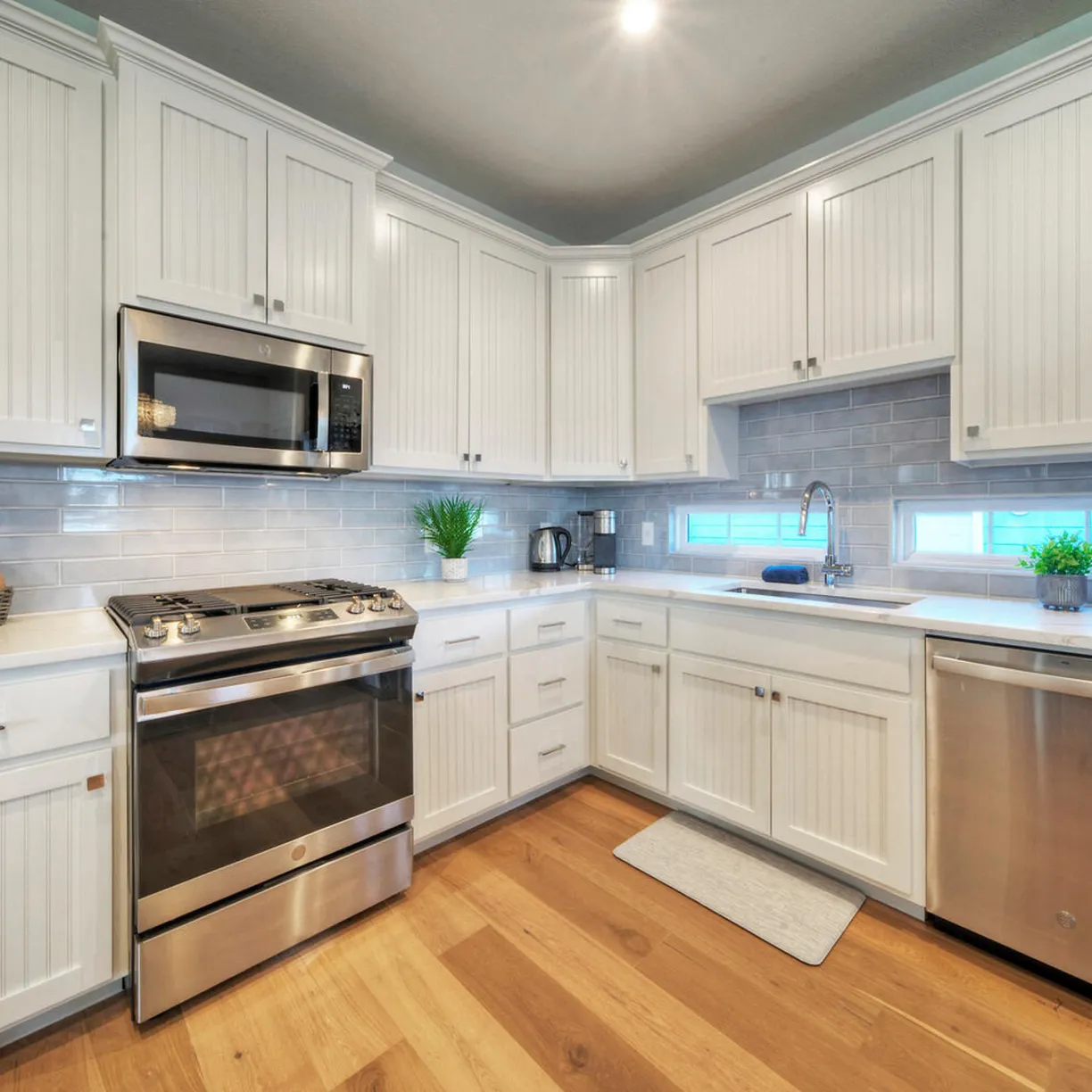 Always Sunny Home - Image 23