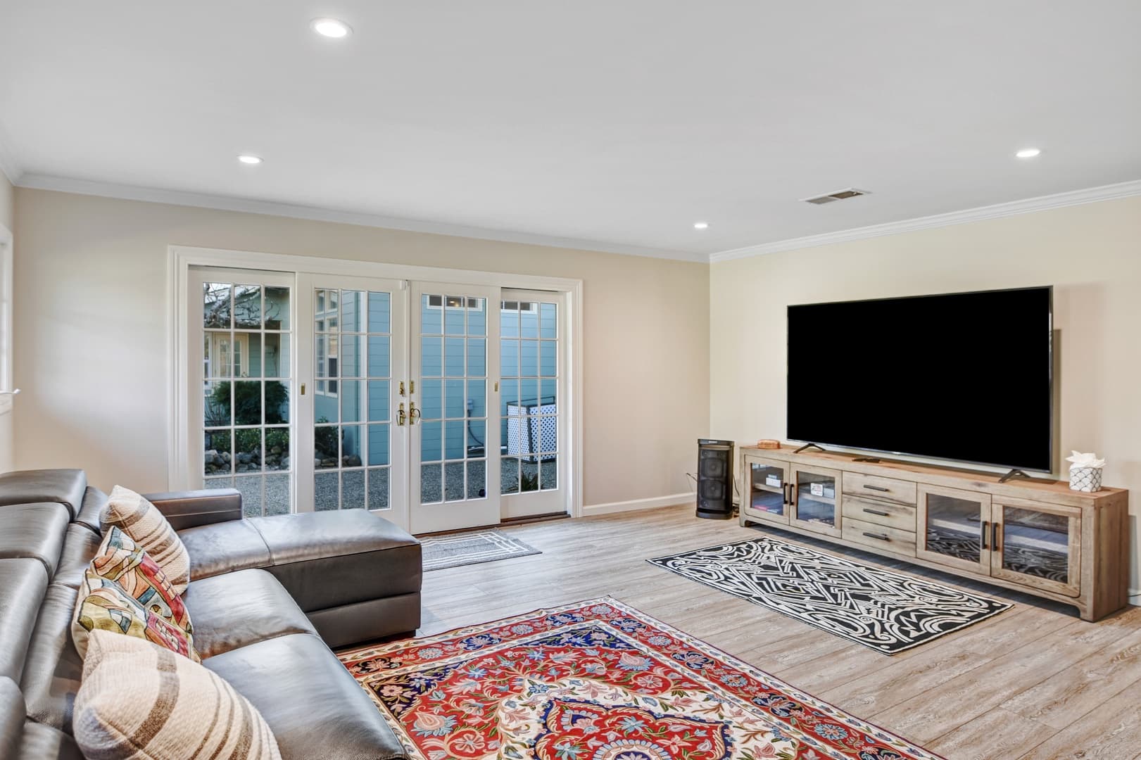 Vineyard Vista - Image 34