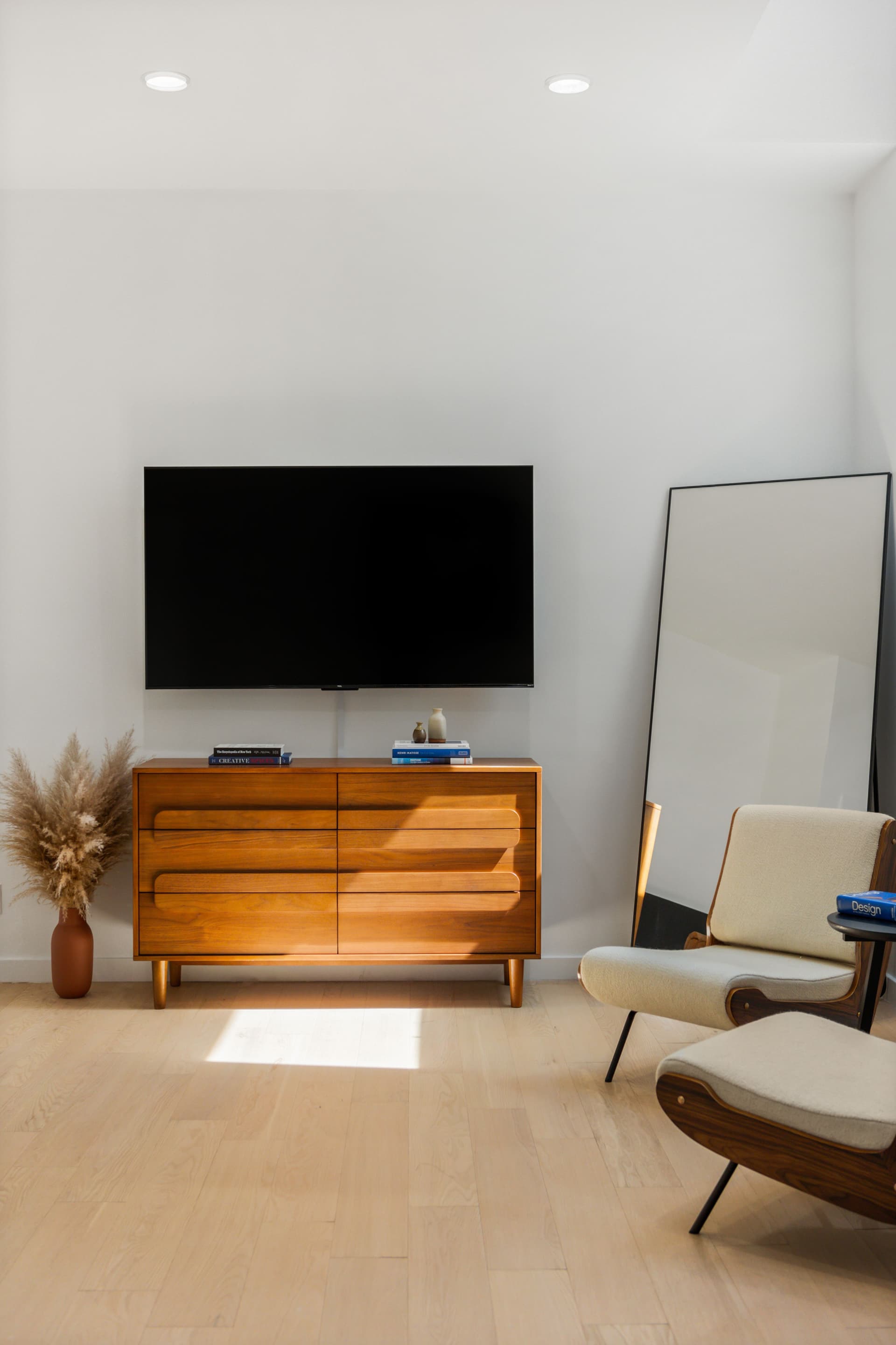 Still Ex Residence - Image 23