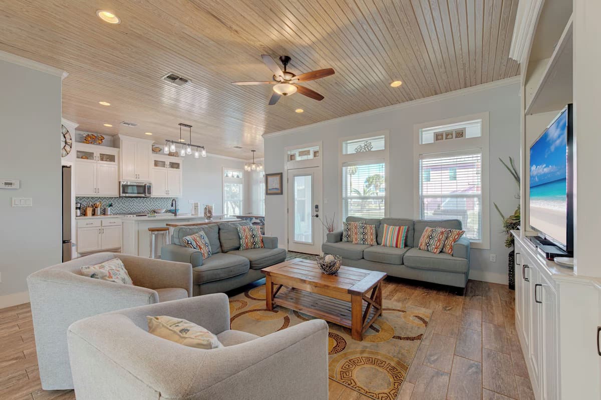 Postcard From Paradise - Image 1