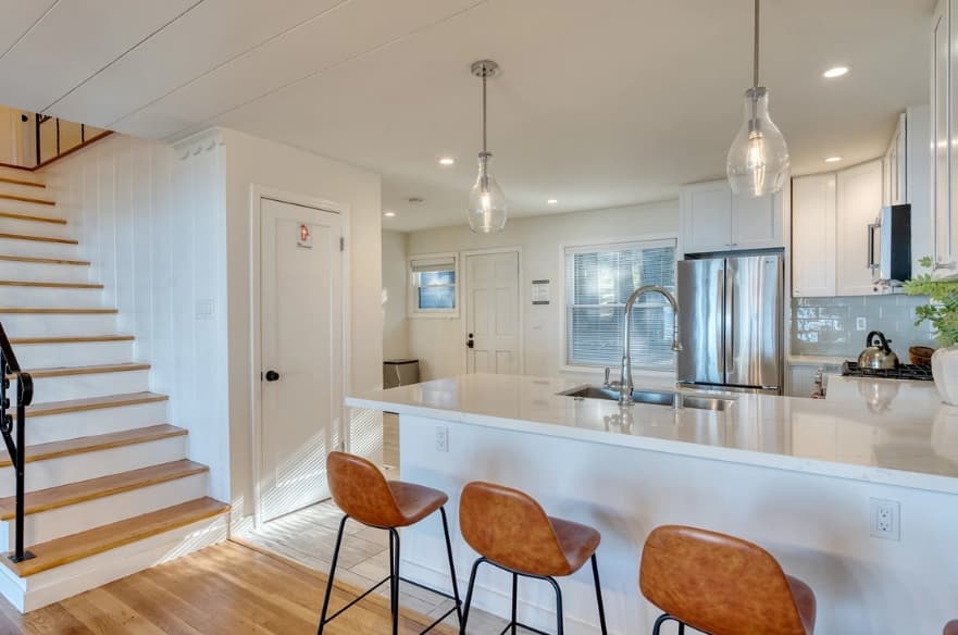 West Shore Lake House - Image 16