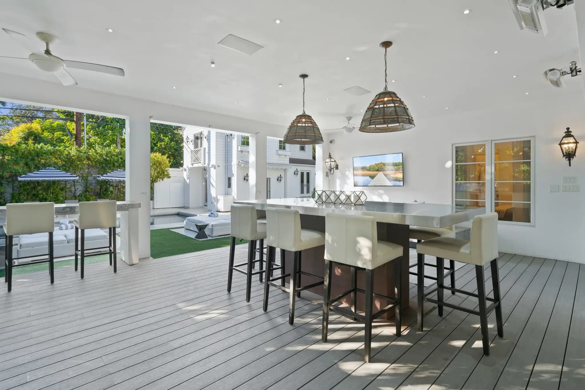 Hearst Estate - Image 34