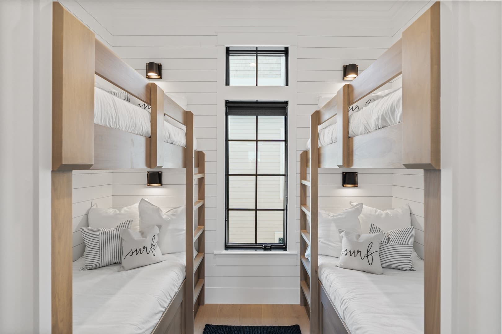 Grand Pearl - Image 68