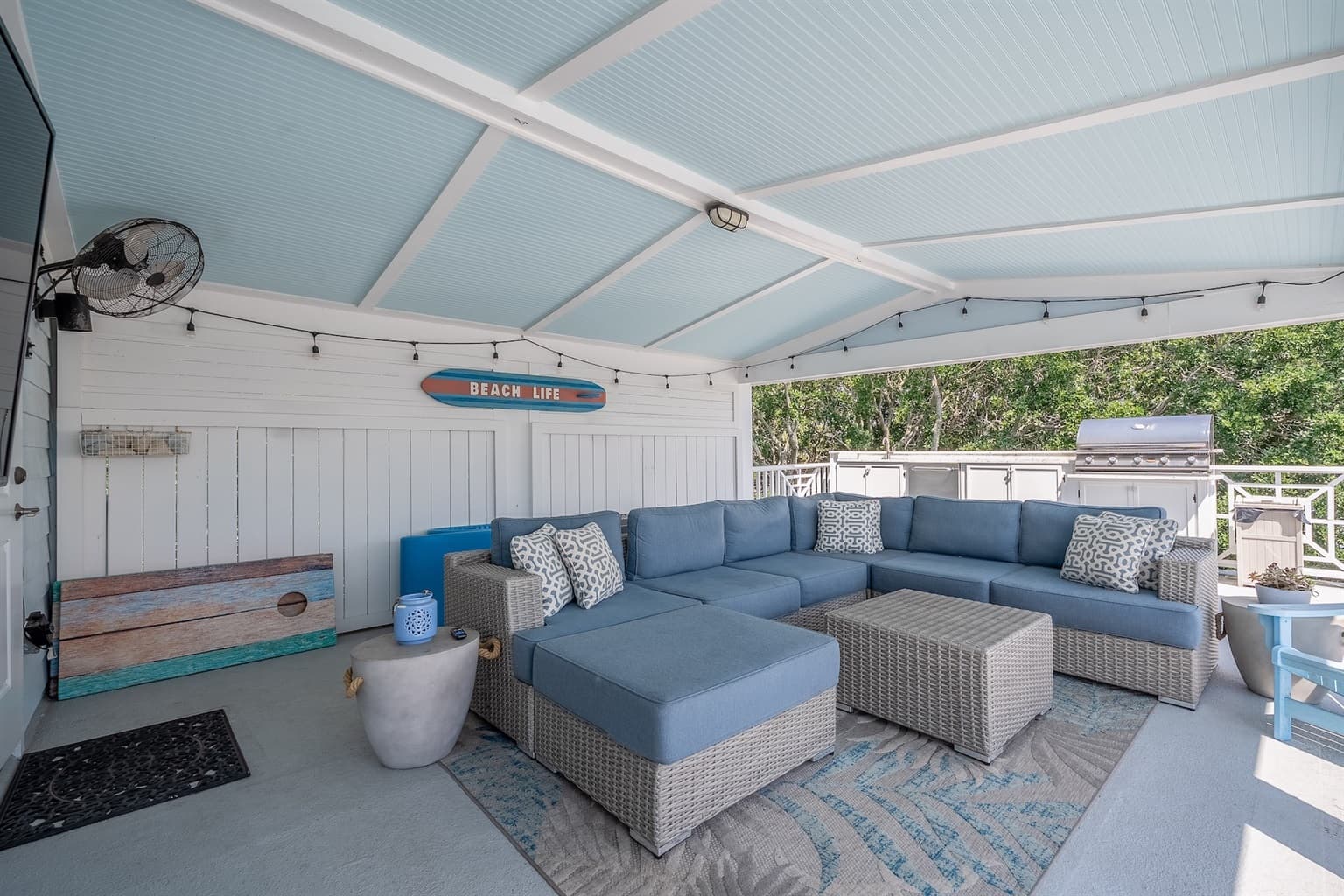 Beach Retreat - Image 67