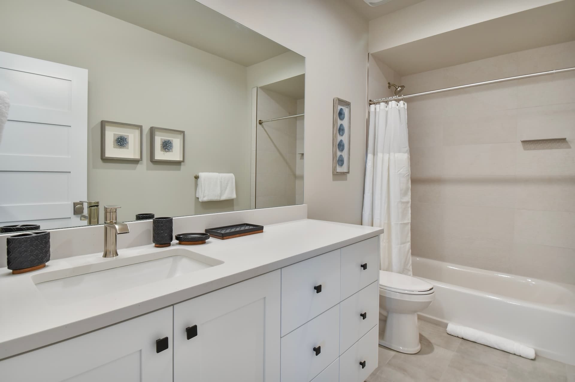 Mayflower Lakeside #942 - Image 18