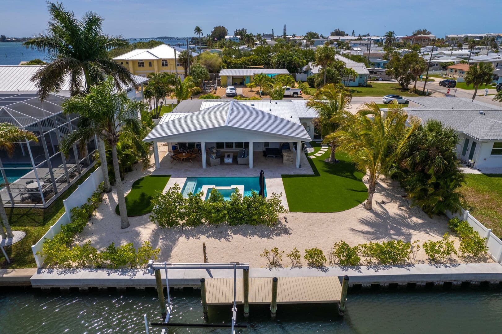 Come Sail A Bay - Image 31