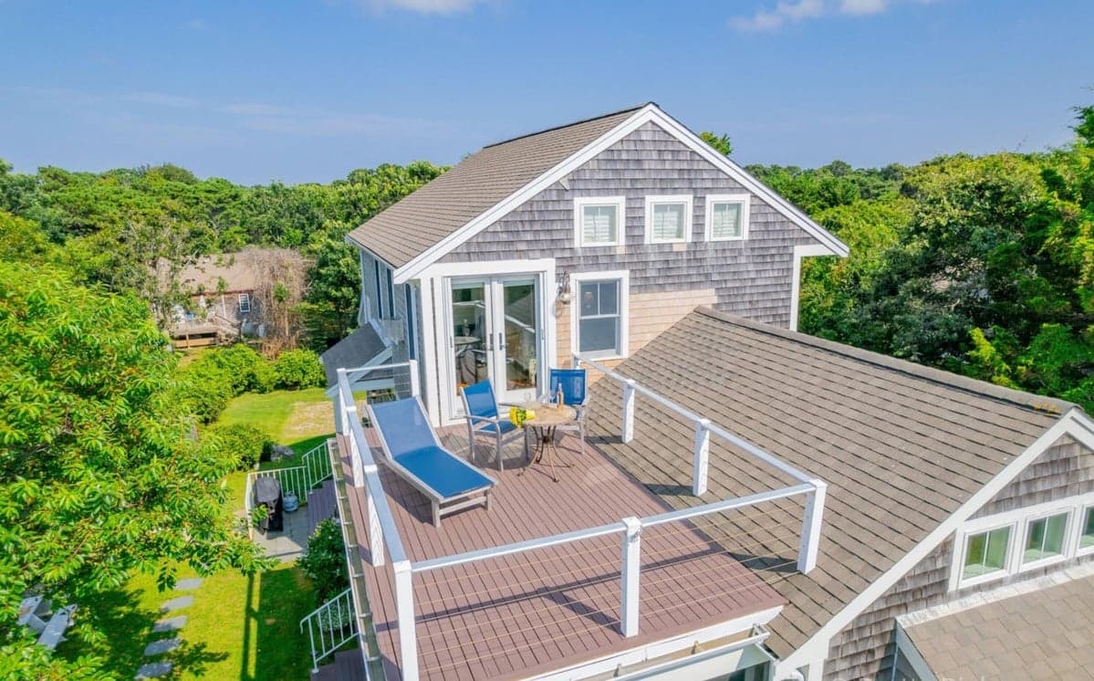 Bay Break - Image 21