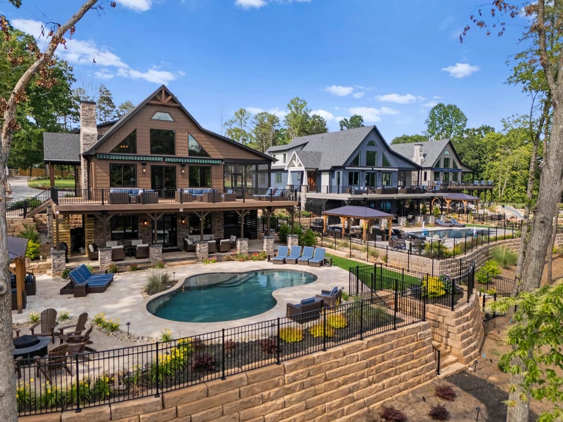 Black Bear Lodge - Image 68