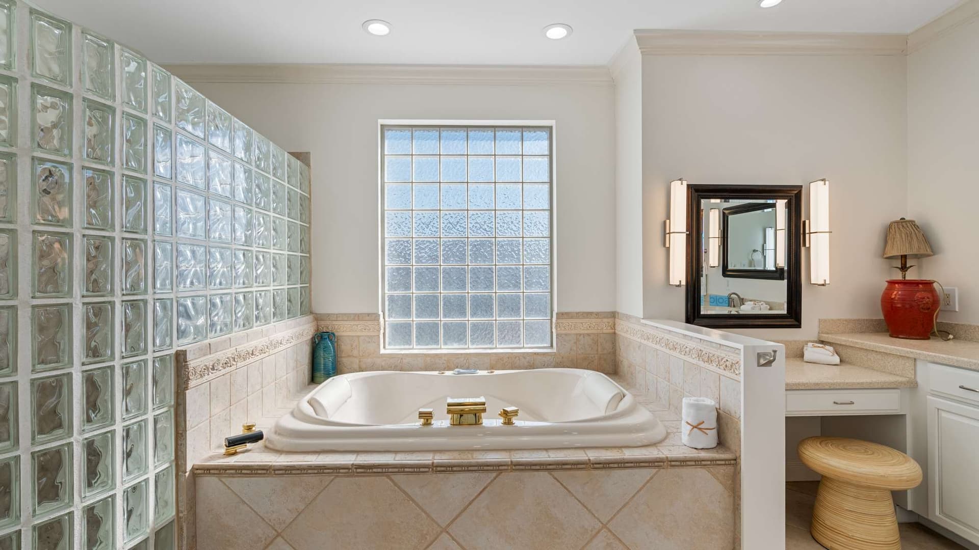 Hog Heaven - Image 48