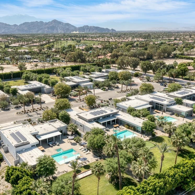 Polo Villas Tres - Image 1