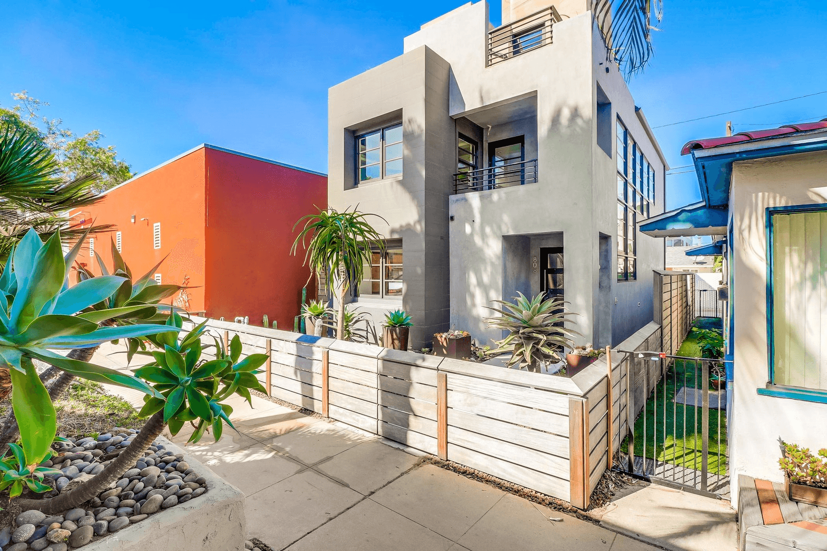 Mission Beach Solstice Home - Image 1
