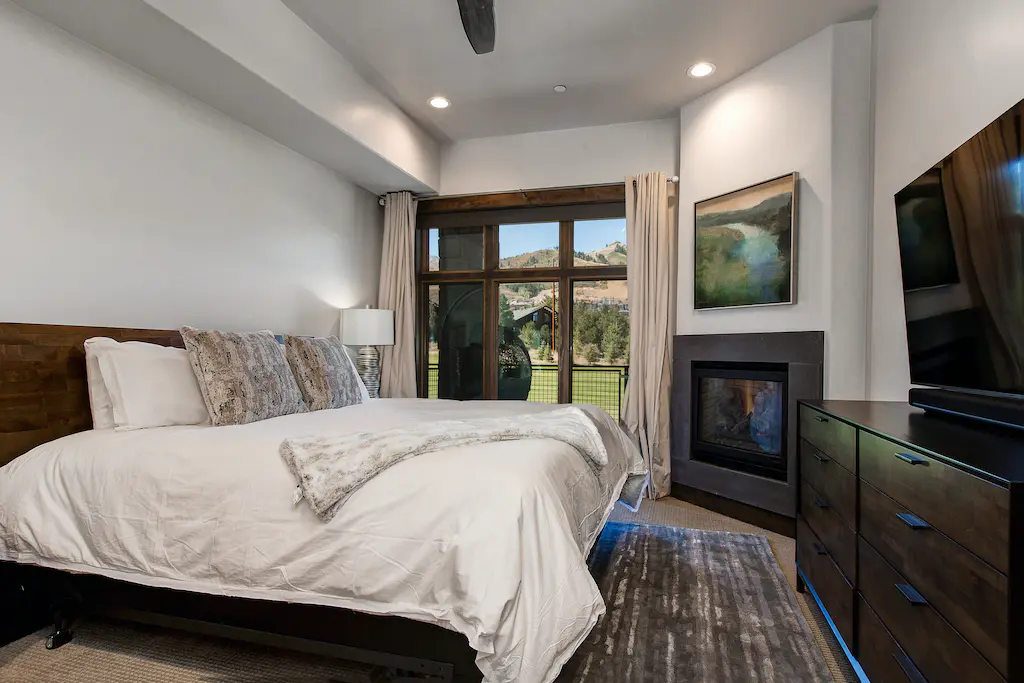 Blackstone Retreat Home - Image 14