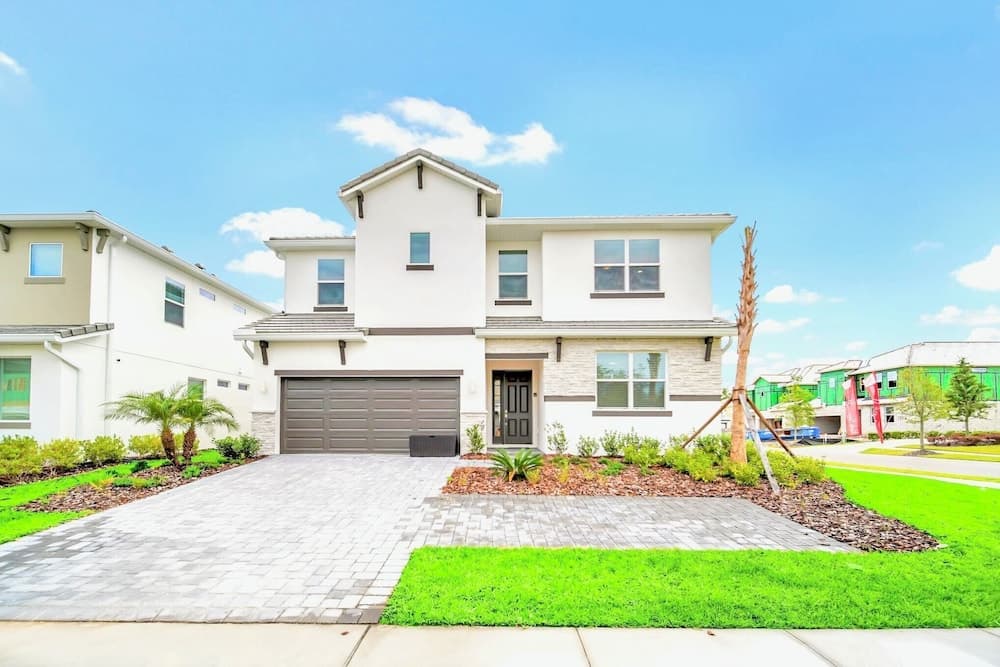 Verdant Oasis - Image 3