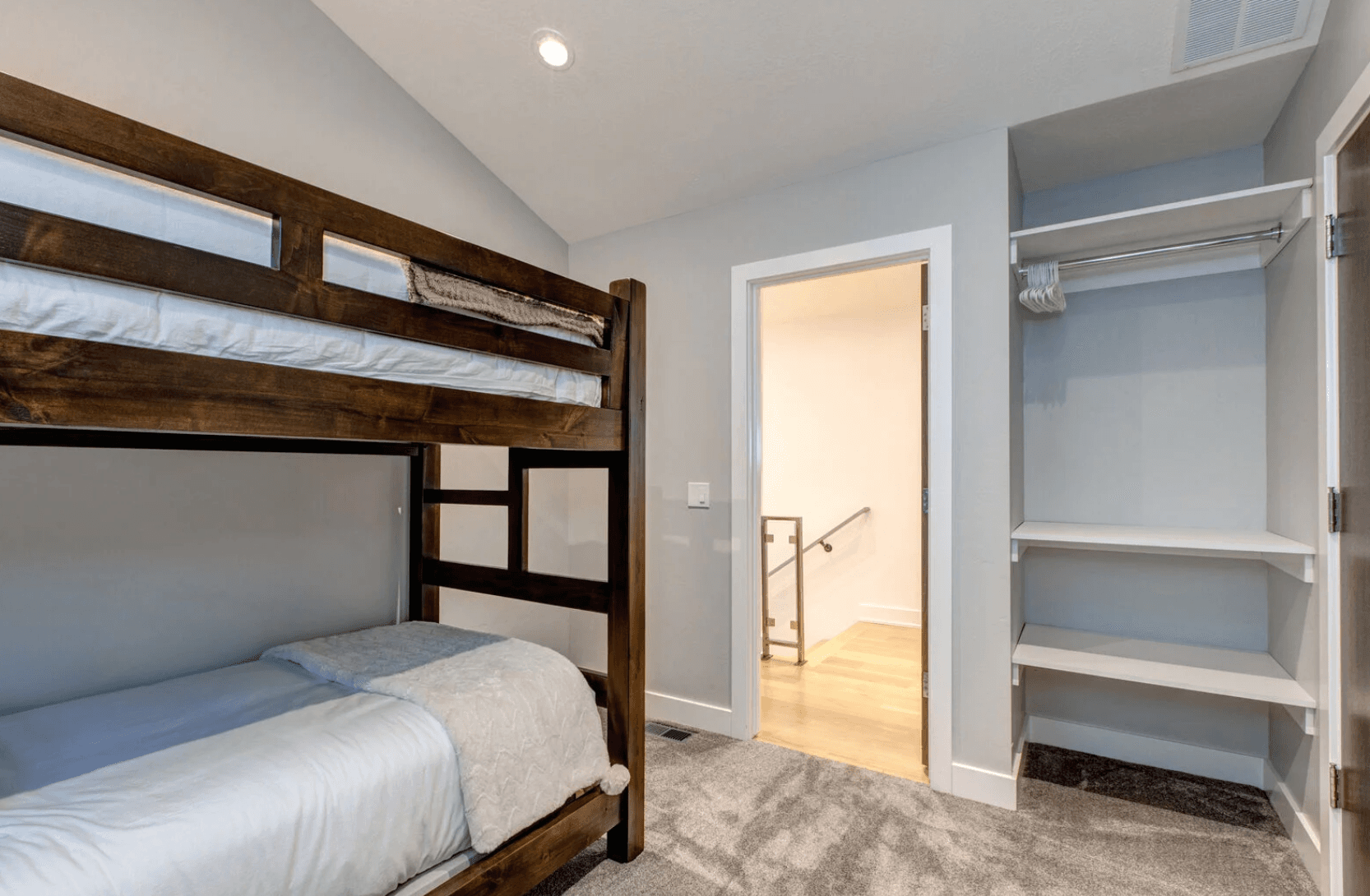 Pick 'N Shovel - Image 25