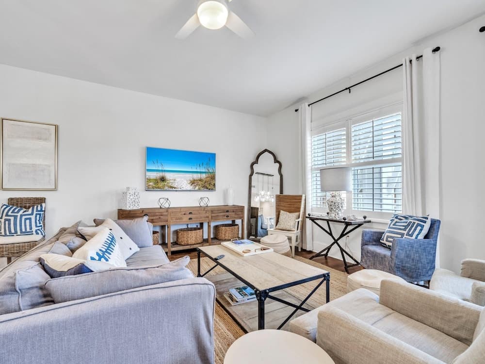 Changes in Latitude Villa - Image 1