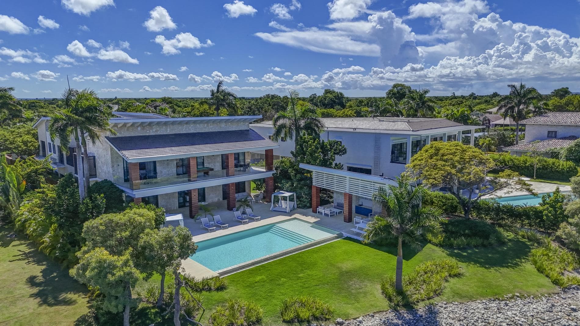 Hacienda Lakefront Villa #A39