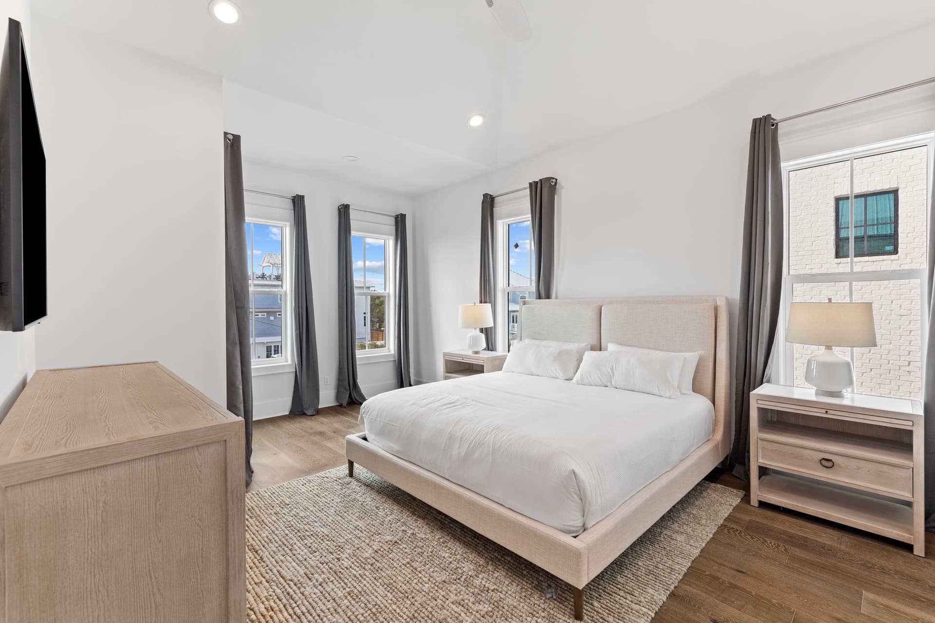 Seven Palms Pinnacle - Image 33